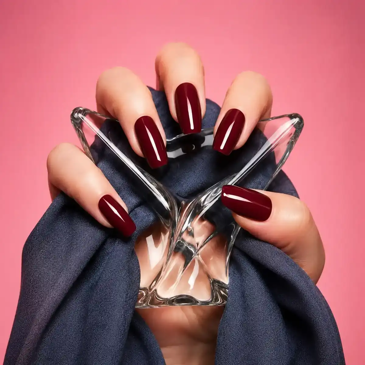 Професионален маникюр с декорация - Lumina Nails