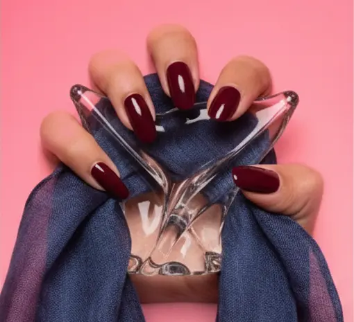 Професионален маникюр с декорация - Lumina Nails